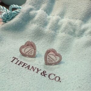 Rare Authentic Tiffany & Co. White Gold Heart Earrings with Dismonds